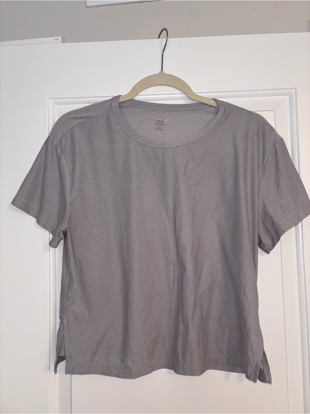 Women’s Gray Crewneck T-Shirt